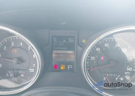 2011 Jeep Grand Cherokee Laredo z USA, uszkodzony, nr VIN 1J4RR4GG2BC576210